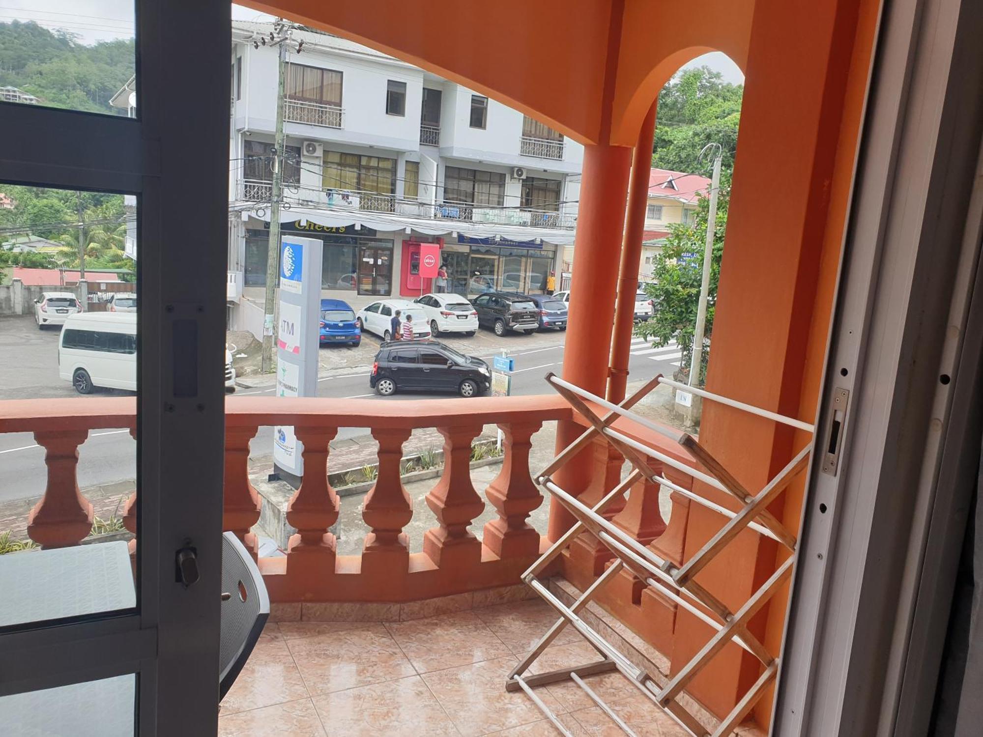 Palmont Commercial Self-Catering Apartments - Beau Vallon Buitenkant foto